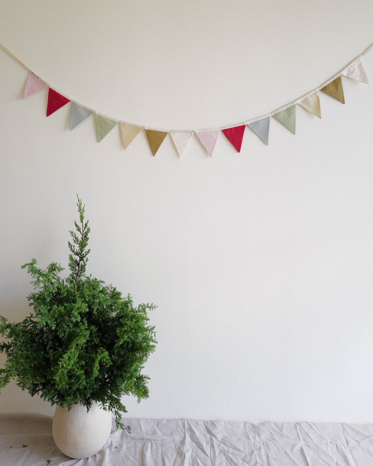 The Greta Christmas Bunting 03