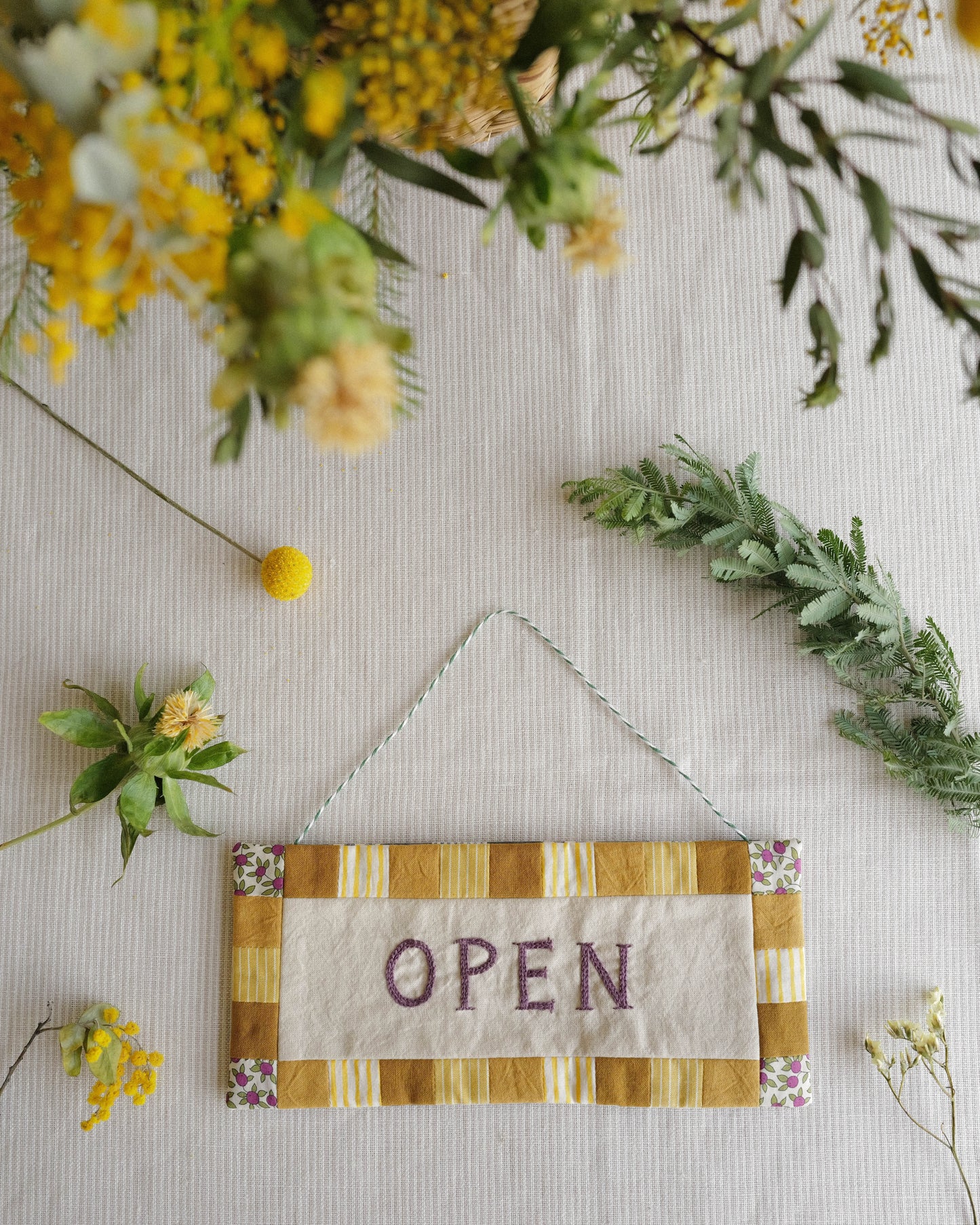 Fabric Sign: open/closed
