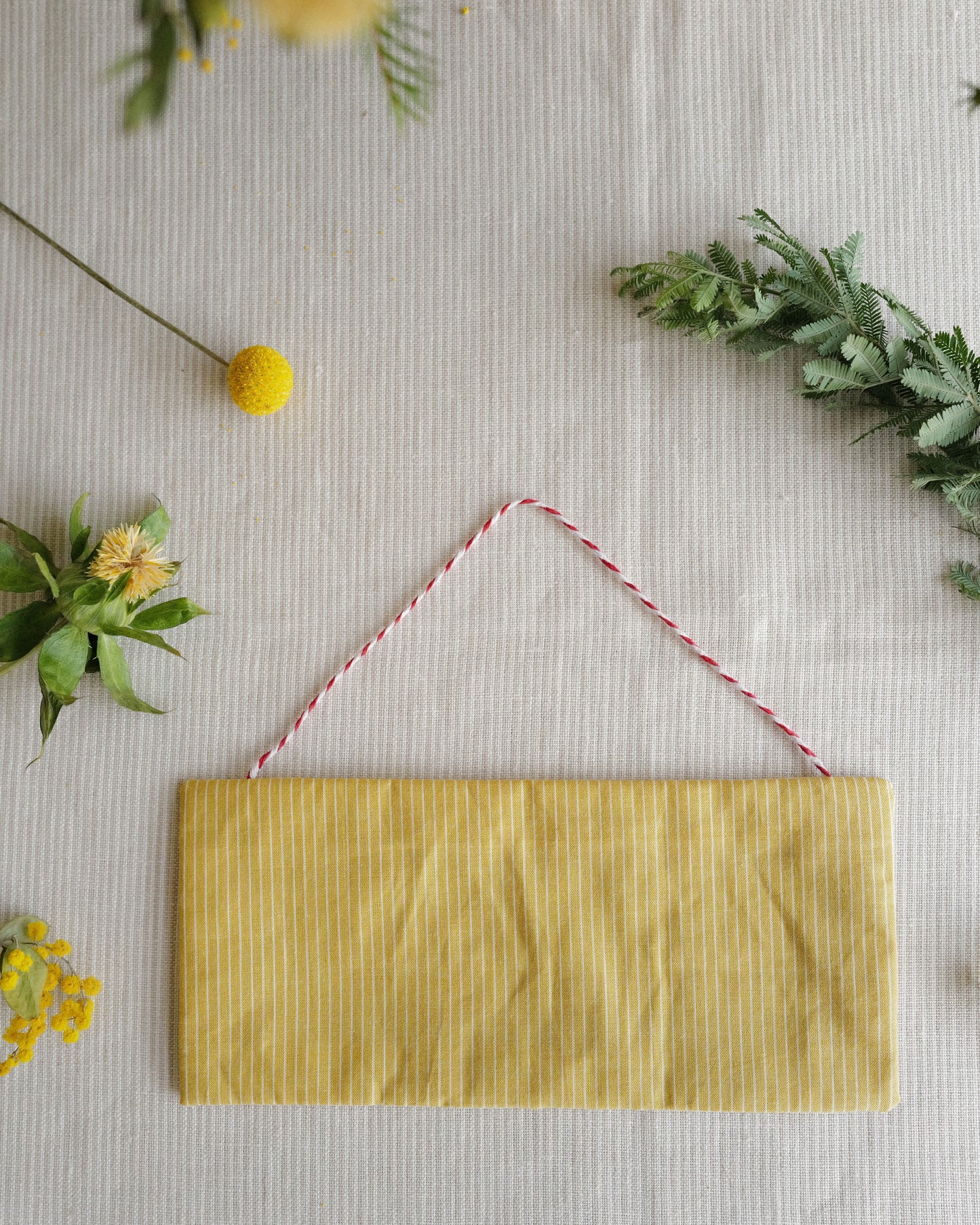 Fabric Sign: bon appétit