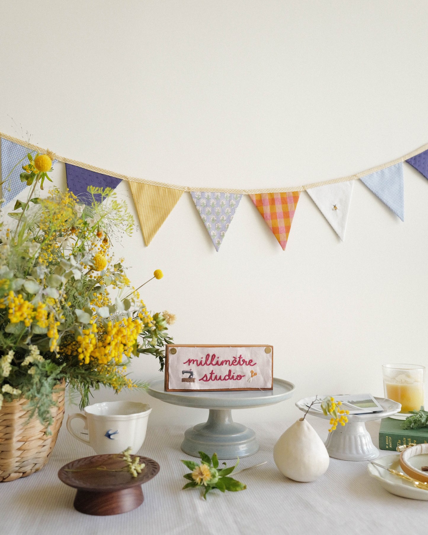 The Clementine Springtime Bunting 01