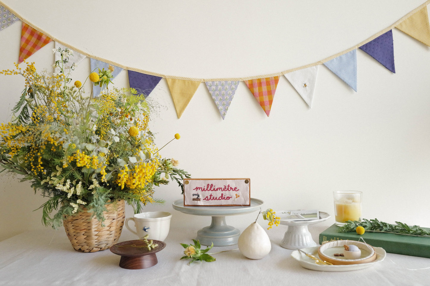 The Clementine Springtime Bunting 01