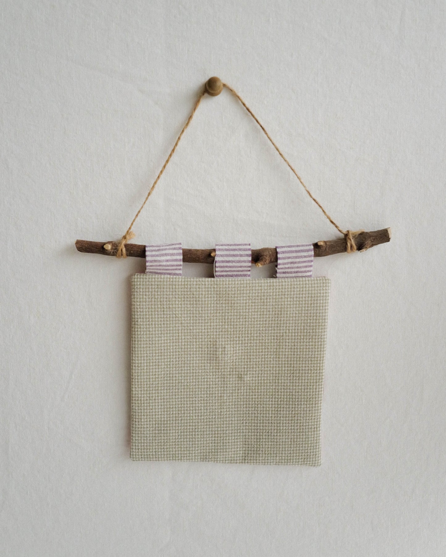 Flora and Fauna Mini Wall Hanging: Corn Poppy