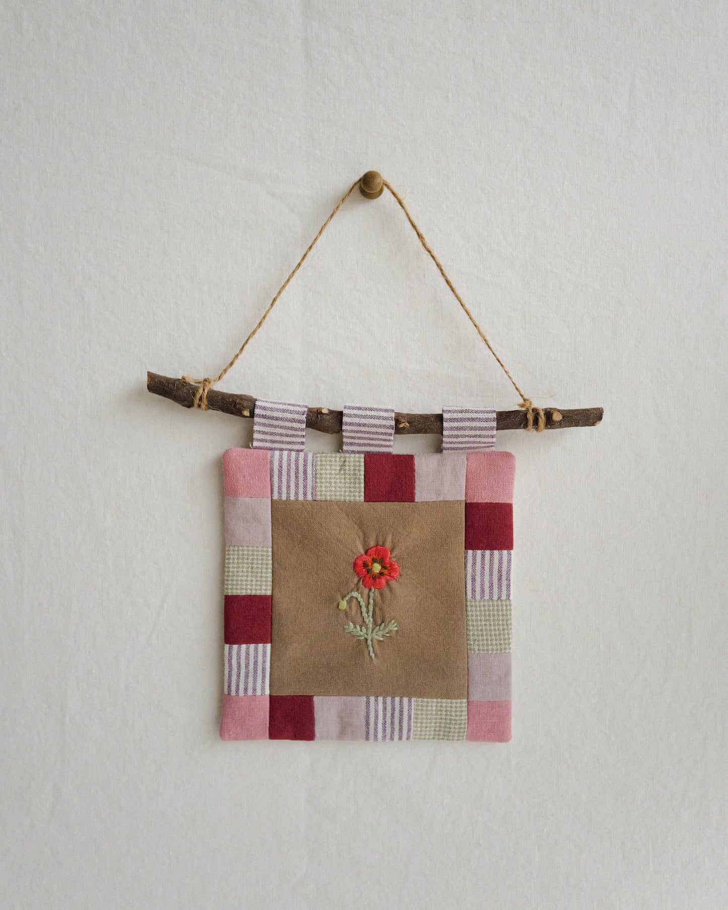 Flora and Fauna Mini Wall Hanging: Corn Poppy