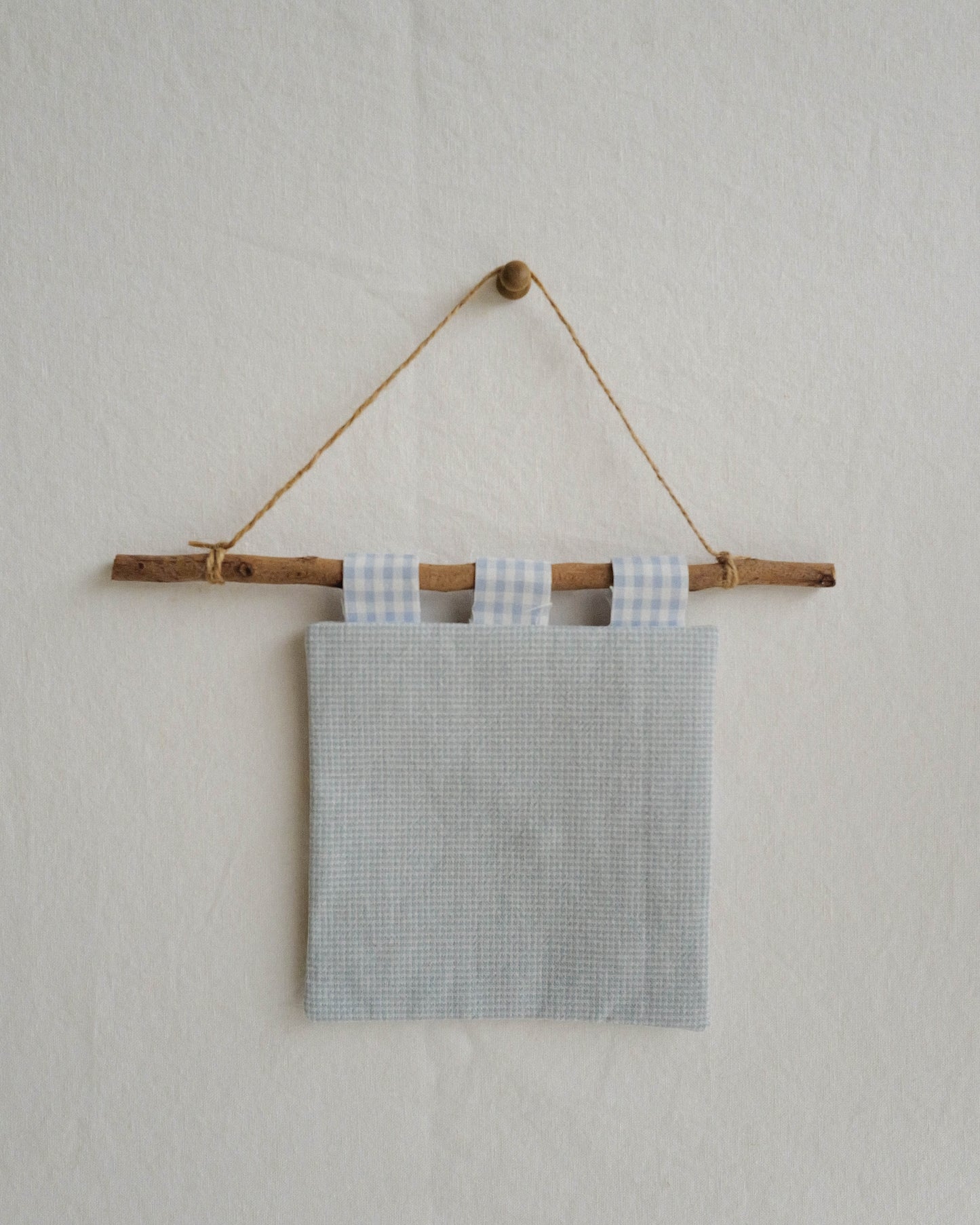 Flora and Fauna Mini Wall Hanging: Nemophila