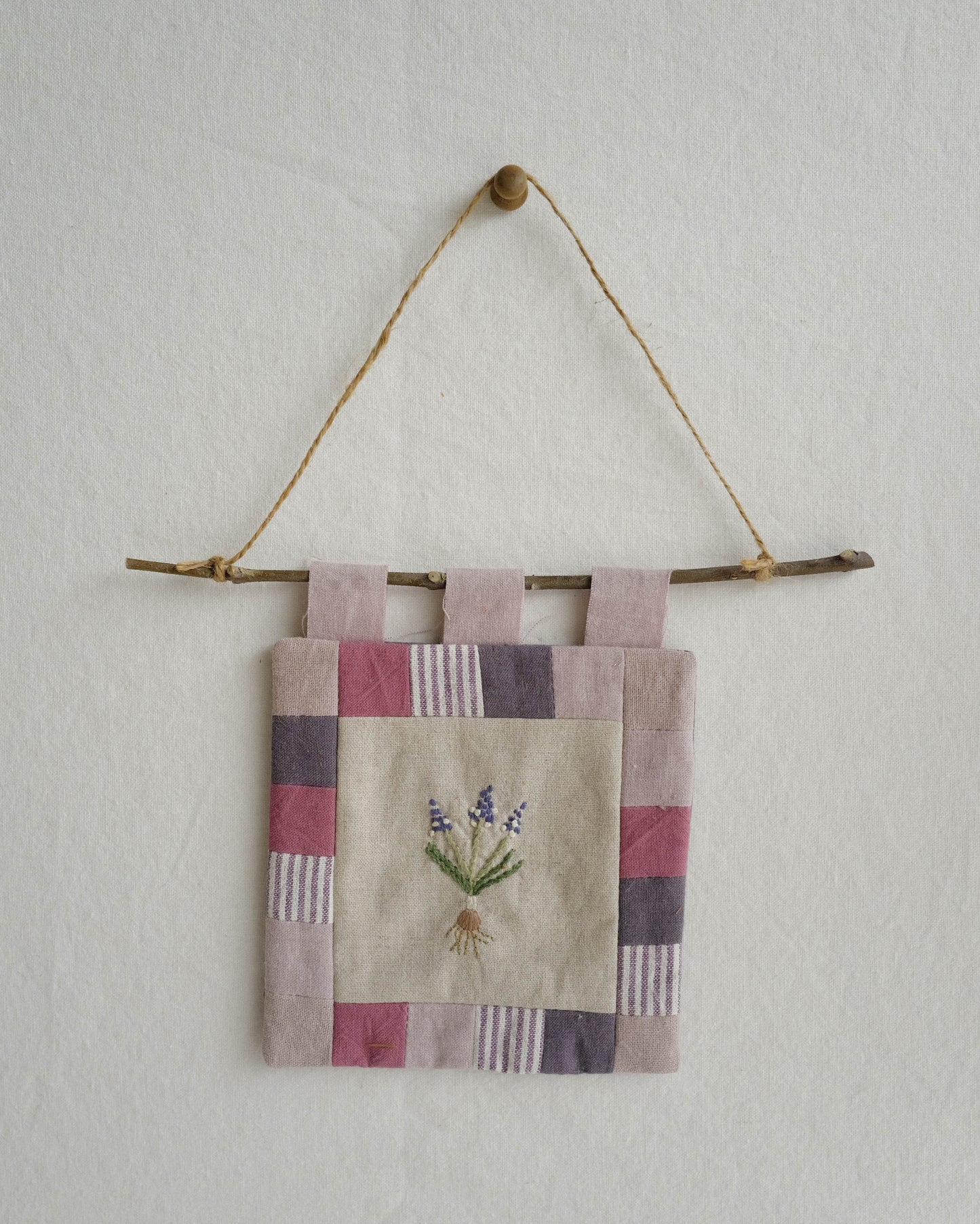 Flora and Fauna Mini Wall Hanging: Grape Hyacinth