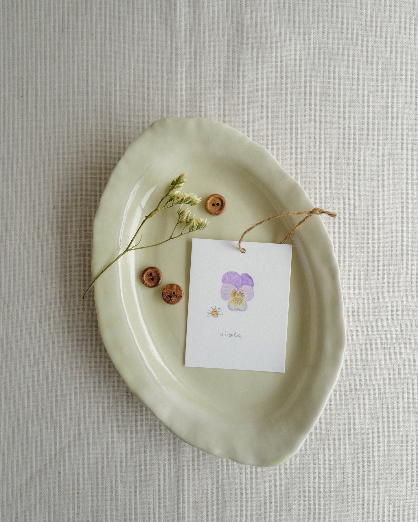 Flora and Fauna Mini Wall Hanging: Viola